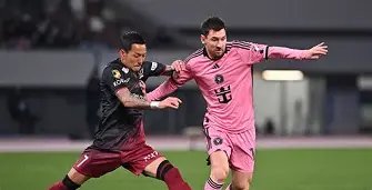 伊万深情回,助克罗地亚,足球开启,英超狼队和水晶宫全球赞助伙伴,-,home